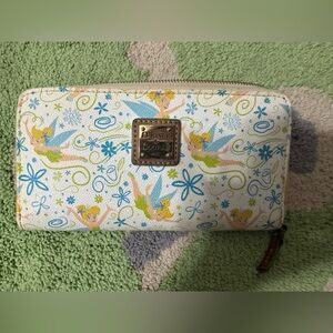 GUC Disney Dooney & Bourke Tinker bell zip wallet